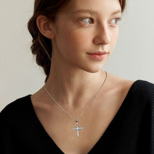 How the Right Jewelry Can Transform Your Entire Look